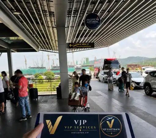 Điểm gặp Fast Track Việt Nam tại sân bay quốc tế Phú Quốc