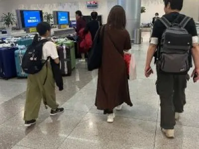 Guidance Assistance at a Vietnam Airport